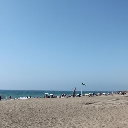 Junto Al Mar Apartment Малага Екстериор снимка