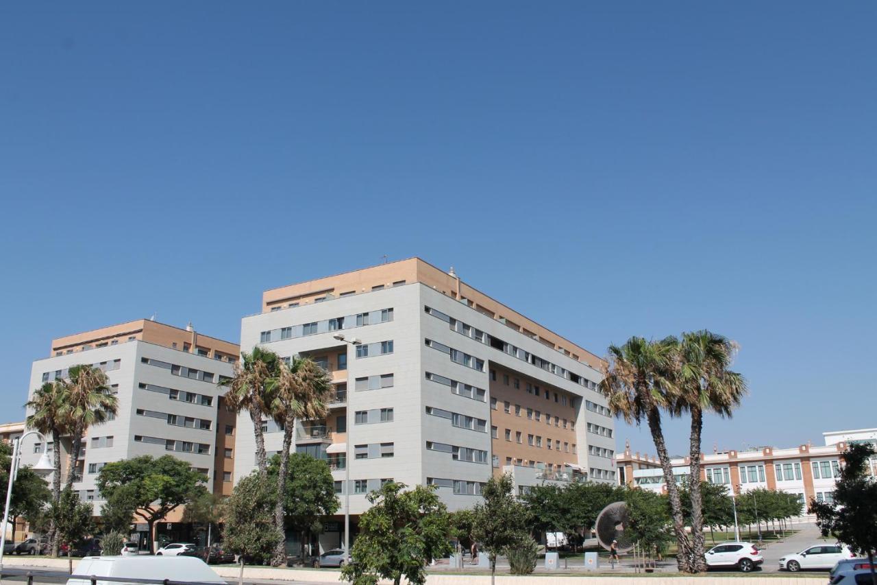 Junto Al Mar Apartment Малага Екстериор снимка